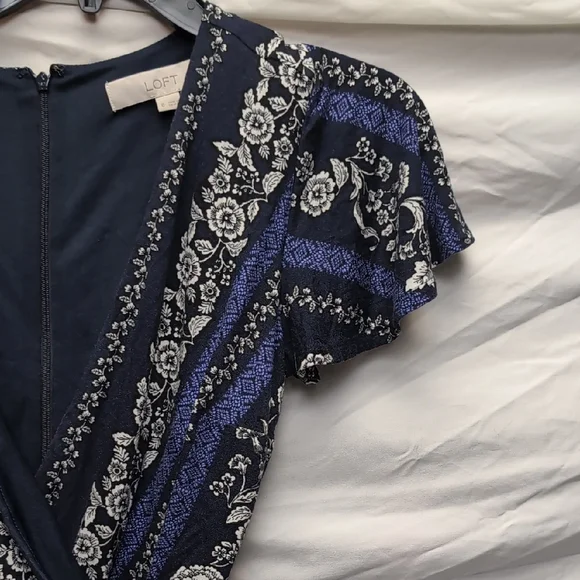 LOFT Navy and White Floral Midi Dress - Picture 8 of 9